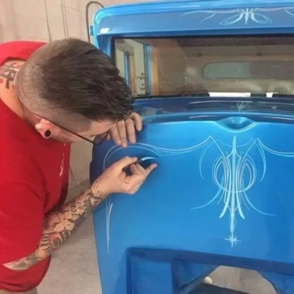 Pro-Series #0 Pinstriping Sword Brush