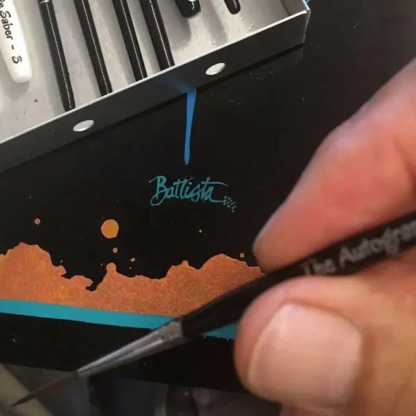 Von Dago "Autograph" Signature Brush